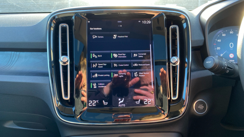 Volvo Xc40 1.5 T5 Recharge PHEV Ultimate Dark 5dr Auto Estate